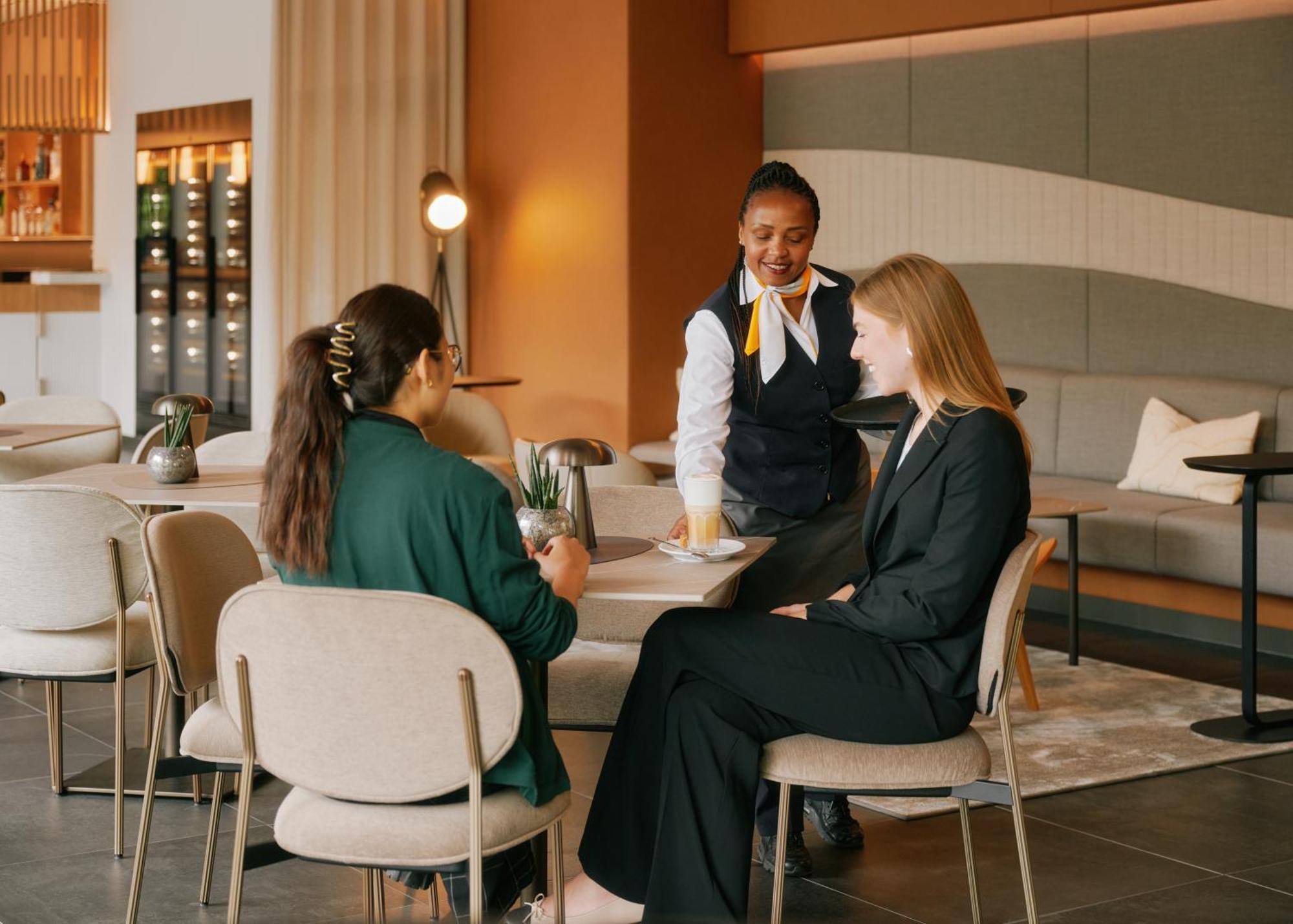 Lufthansa Seeheim - More Than A Conference Hotel Esterno foto